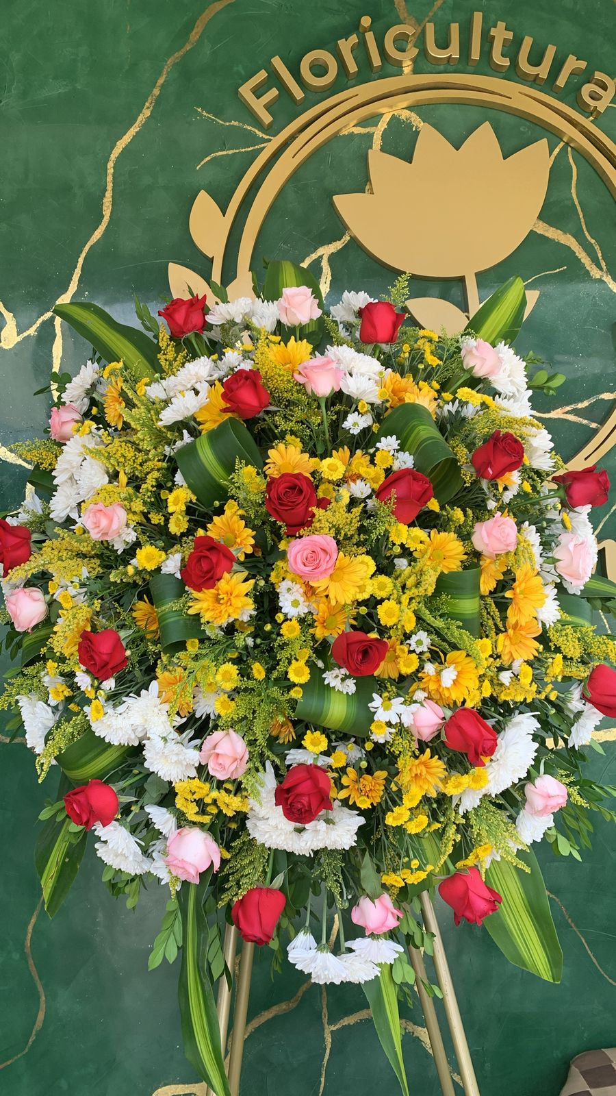 Coroa de Rosas Vermelhas 